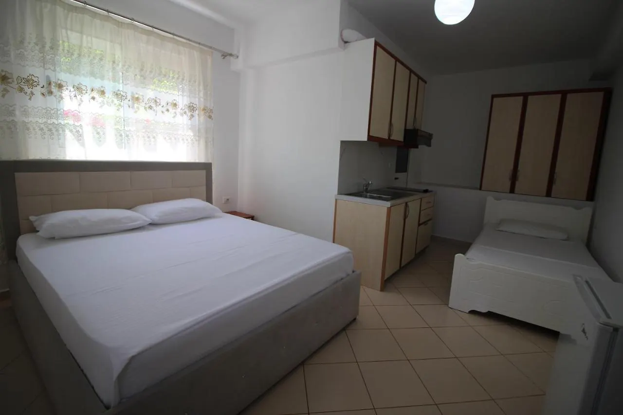 Hotel Villa Ambra Ksamil 3*,  Albania