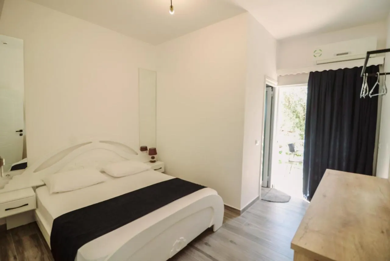 Hotel Villa Ambra Ksamil